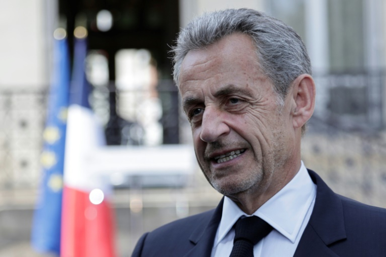 L'ancien président Nicolas Sarkozy à Villiers-sur-Marne, dans le Val-de-Marne, le 20 mai 2025 ( AFP / STEPHANE DE SAKUTIN )