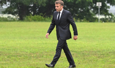 Emmanuel Macron à Berlin en Allemagne, le 23 juillet 2025. ( AFP / RALF HIRSCHBERGER )