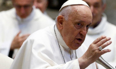 Le pape François dans la basilique Saint-Pierre, au Vatican