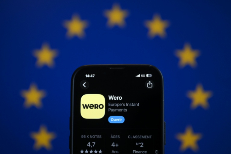 Les banques voient dans l'euro numérique un concurrent de Wero, leur nouveau système de paiement paneuropéen ( AFP / Nicolas TUCAT )