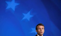 RENAULT-NISSAN: MACRON APPELLE À DÉVELOPPER SYNERGIES ET ALLIANCES