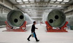 Construction de pales de turbine à l'usine de pales Nordex à Lumbier, en Espagn