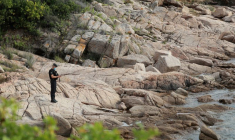 CORSE: MACRON APPELLE AU CALME, LE DÉBAT SUR L'AUTONOMIE "N'EST PAS TABOU"