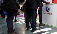 BAISSE "EN TROMPE L'OEIL" DU CHÔMAGE EN FRANCE, SELON L'INSEE