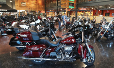 ( GETTY IMAGES NORTH AMERICA / SCOTT OLSON )