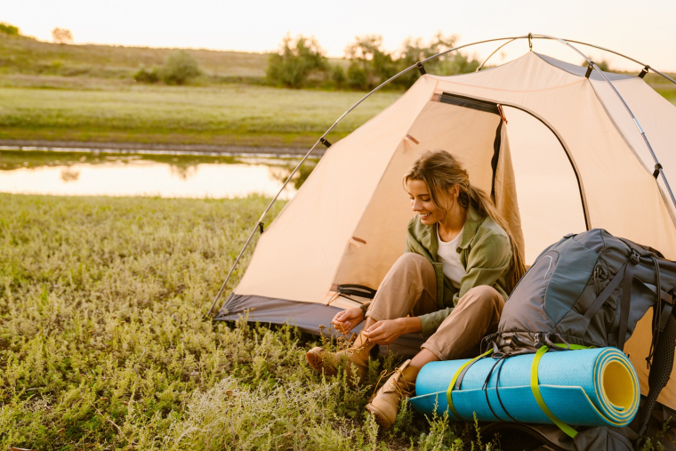 Voyage en plein air les meilleurs endroits pour le camping et la randonnée