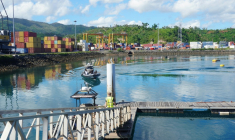 Le port de Longoni, à Mayotte, le 9 avril 2025 ( AFP / Marine GACHET )