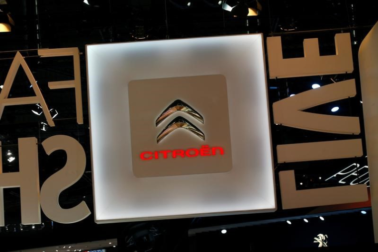 CITROËN TENTE UN NOUVEAU PARI OSÉ EN FUSIONNANT SES DEUX C4