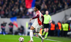 Fofana porte Lyon face au FCSB