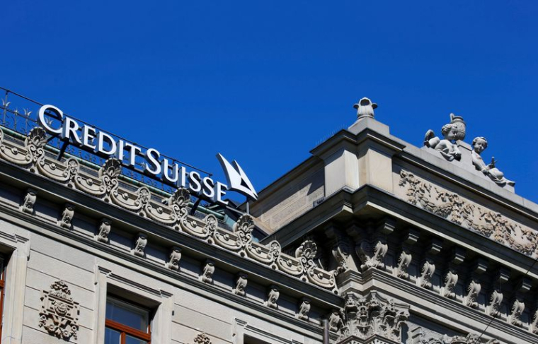 CREDIT SUISSE REMANIE SA DIRECTION, LA PERTE LIÉE À ARCHEGOS ESTIMÉE À PLUS DE 4,25 MILLIARDS D'EUROS