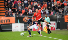 Lorient calme le Paris FC et prend les commandes de la Ligue 2