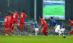Enner Valencia of Everton fires a free kick at the wall during the Premier League match between Everton and Liverpool played at Goodison Park, Liverpool on 19th December 2016 Photo : Oldham / Bpi / Icon Sport   - Photo by Icon Sport