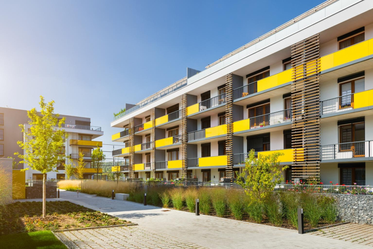 Depuis les années 2000, ce mode de construction a le vent en poupe même si les projets mettent parfois 10 ans à sortir de terre. crédit photo : VOJTa Herout/Shutterstock / VOJTa Herout
