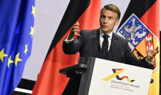 Emmanuel Macron, le 3 octobre 2025, à Sarrebruck ( POOL / JEAN-CHRISTOPHE VERHAEGEN )