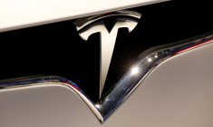 TESLA SIGNE UN ACCORD POUR UNE USINE DE 2 MILLIARDS DE DOLLARS À SHANGHAÏ