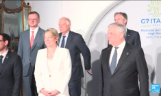 Italie : des centaines de militants manifestent contre la réunion sur le climat du G7 à Turin