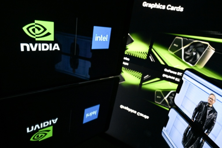 Nvidia a dévoilé lundi un nouveau processeur pour ordinateurs portables fonctionnant sous Windows, un sérieux défi posé à la technologie d'Intel ( AFP / Lionel BONAVENTURE )