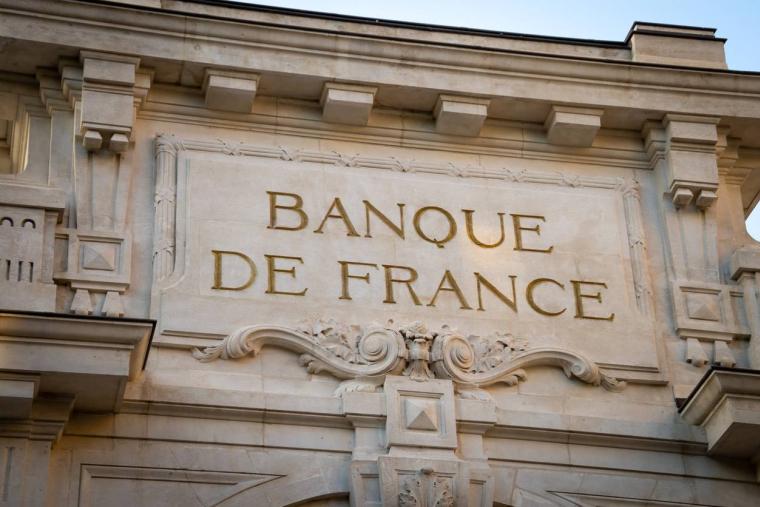 La hotline de la Banque de France pour les personnes en difficulté financière-iStock-frederique wacquier