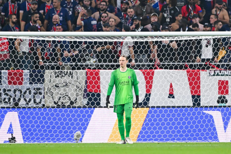 Safonov arrête quatre pénos et offre la Coupe intercontinentale au PSG