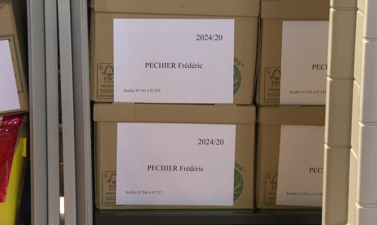 Accusé d'empoisonnements mortels, le Dr Péchier devant la justice