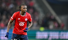 Ngal’ayel Mukau jouait pieds nus pour être plus fort