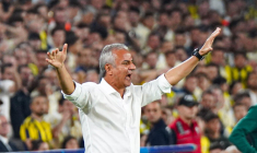 Le coach du Fenerbahçe İsmail Kartal va bien faire ses cartons
