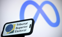 Meta annonce avoir mis en place les mesures réclamées par la justice électorale du Brésil pour garantir un traitement égalitaire sur ses plateformes aux campagnes du président de gauche Lula et du conservateur Flavio Bolsonaro ( AFP / MAURO PIMENTEL )