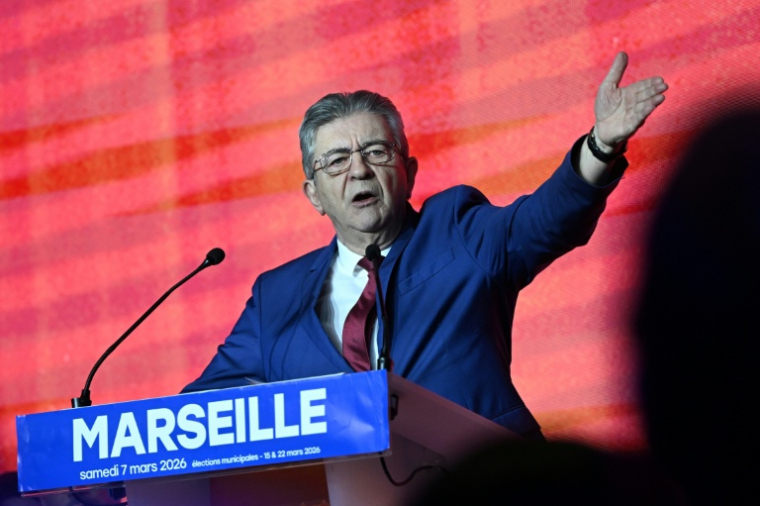 Jean-Luc Mélenchon en meeting à Marseille, le 7 mars 2026 ( AFP / Miguel MEDINA )