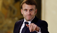 Le président français Emmanuel Macron au palais de l'Élysée à Paris