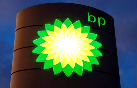BP RENOUE AVEC UN LÉGER BÉNÉFICE AU TROISIÈME TRIMESTRE, LE RAFFINAGE PÈSE