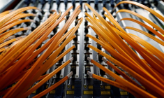 TELECOM ITALIA ET ILIAD SIGNENT UN CONTRAT DE CO-INVESTISSEMENT DANS LA FIBRE