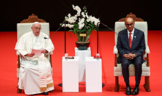Le pape François en visite à Singapour