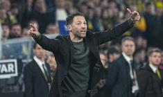 Fenerbahçe vire son entraîneur après la défaite dans le derby