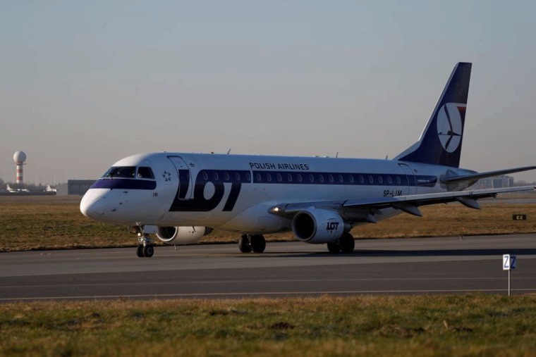 AÉRIEN: LA COMPAGNIE ALLEMANDE CONDOR PASSE AUX MAINS DE LOT