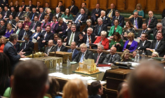 GRANDE-BRETAGNE: ACCUSÉ D'AVOIR REGARDÉ DU PORNO AUX COMMUNES, UN DÉPUTÉ SUSPENDU PAR LES TORIES