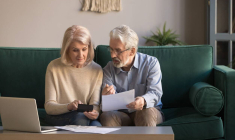 Retraite : 4 cas qui peuvent suspendre votre pension / iStock.com - fizkes