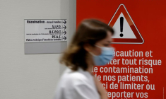 LES VARIANTS DU COVID-19 RÉGRESSENT EN FRANCE, DIT CASTEX