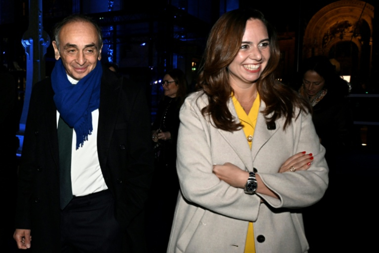 Eric Zemmour Sarah Knafo, le 13 janvier 2026 à Paris ( AFP / JULIEN DE ROSA )