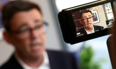 Le Premier ministre travailliste britannique Andy Burnham lors d'une interview, le 11 août 2026 à Ilkeston, dans le centre de l'Angleterre   ( POOL / Toby Shepheard )