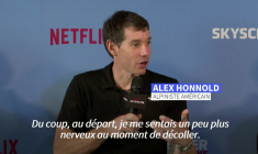 Le grimpeur Alex Honnold dompte le gratte-ciel le plus haut de Taïwan