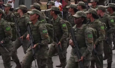 Brésil: le président Lula assiste au défilé militaire de la fête de l'Indépendance