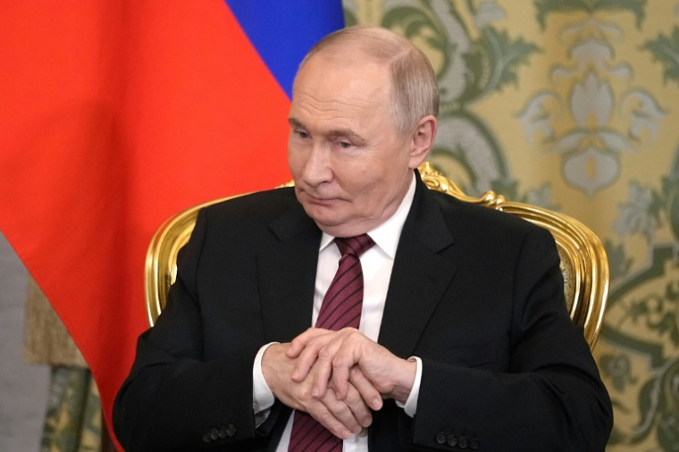 Vladimir Poutine le 10 mai 2025, à Moscou, en Russie ( POOL / Pavel Bednyakov )