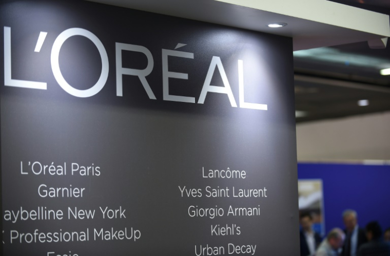 Les Bettencourt Meyers "sont tellement discrets qu'ils ne sont pas connus et donc caricaturés", a expliqué à l'AFP Jean-Claude Le Grand, directeur des relations humaines chez L'Oréal ( AFP / ERIC PIERMONT )