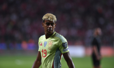 Flick et le Barça allument l'équipe d'Espagne sur la gestion de Yamal