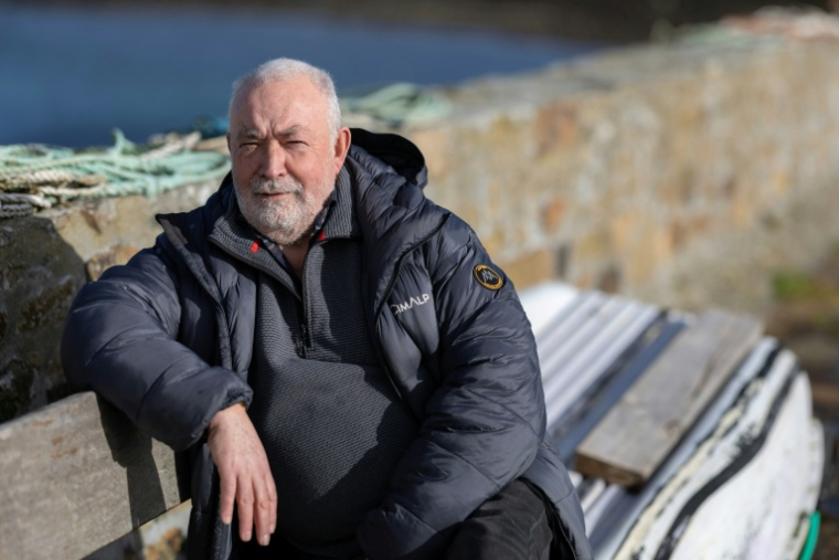 Didier Delhalle, le maire de l'île-Molène dans le Finistère, le 3 février 2026 ( AFP / Fred TANNEAU )