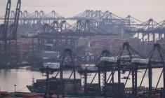 PHOTO DE FICHIER : Port de Yantian à Shenzhen, Guangdong