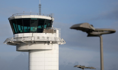 La tour de contrôle de l'aéroport Brest-Bretagne (illustration) ( AFP / FRED TANNEAU )