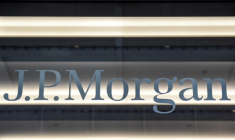 JPMORGAN N'ENVISAGE PAS DE TRANSFERT DE POSTES MASSIF