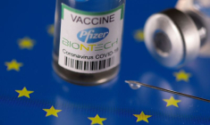L'UE ATTEND 50 MILLIONS DE DOSES SUPPLÉMENTAIRES DU VACCIN PFIZER AU DEUXIEME TRIMESTRE