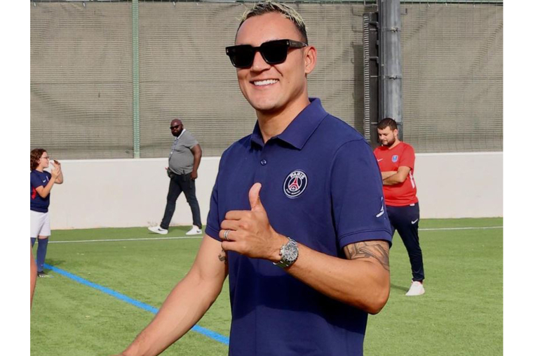 Certaines célébrités s'engagent concrètement pour les réfugiés ukrainiens. Crédit photo : capture instagram @kaylornavas1